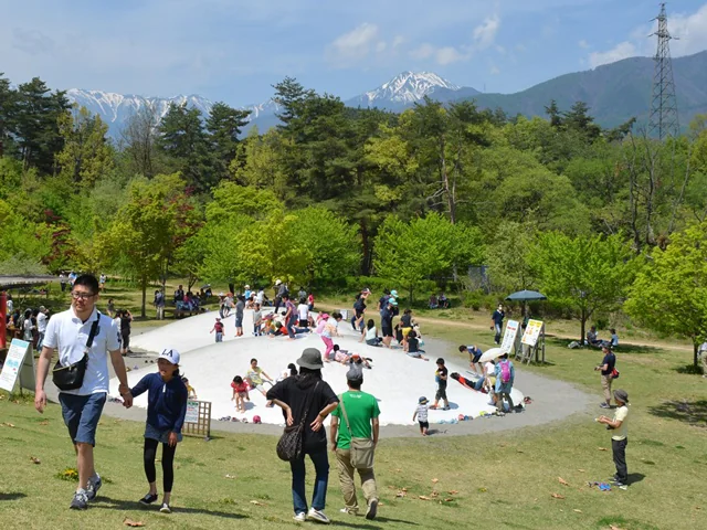 国営アルプスあづみの公園｜マシュマロドーム